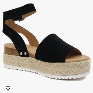 Black Wedge Platform